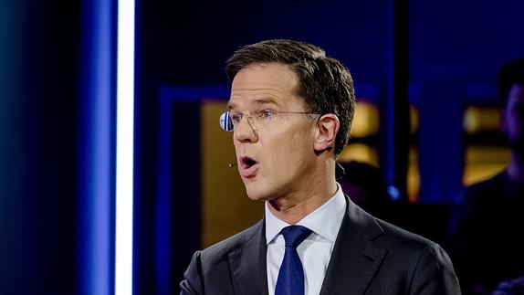 Mark Rutte, el superviviente político que busca un segundo mandato en Holanda