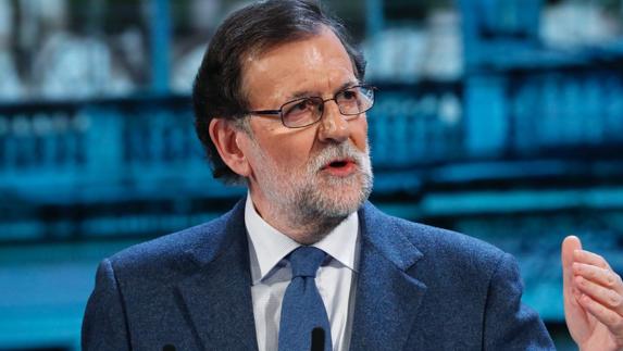 Rajoy: «Que se desarme y, de paso, que se disuelva»