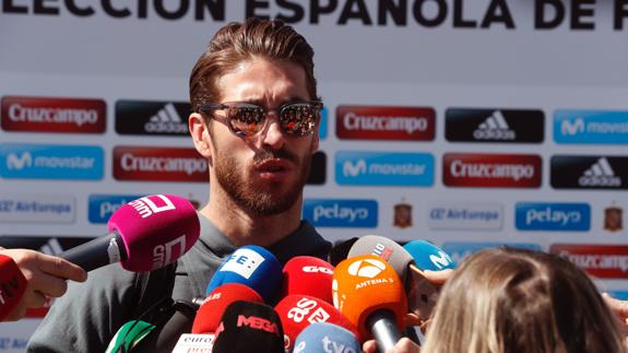 Ramos: «A Piqué y a mí nos gusta tirarnos alguna piedrecita»