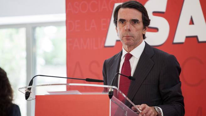 Aznar llama a «contrarrestar» el secesionismo catalán