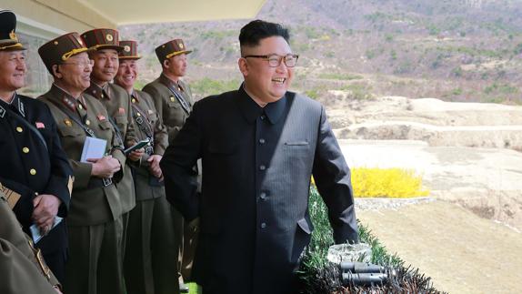 EE UU estudia sus «opciones militares» con respecto a Corea del Norte