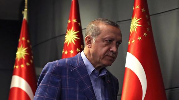 Erdogan, una carrera desenfrenada por el poder