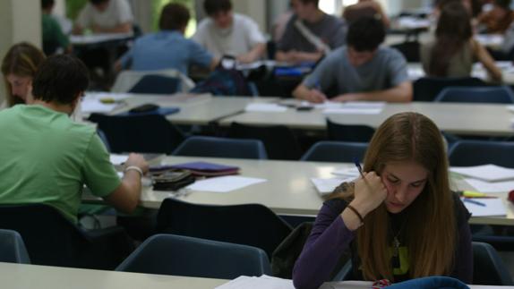 Estudiantes más ansiosos que ambiciosos