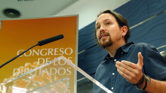 Iglesias avisa a «la trama corrupta» de su «decadencia»: «Se están matando entre ellos»