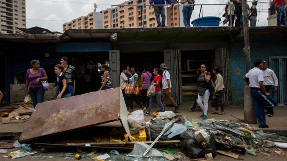 Los saqueos y la violencia en Venezuela dejan trece muertos