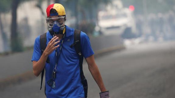 La oposición sale de nuevo a la calle contra el «golpe de Estado» de Maduro