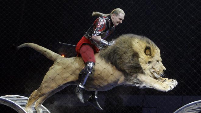 Un circo dona por primera vez sus animales y promete no reemplazarlos