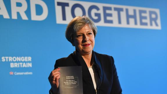 Theresa May advierte que un mal 'Brexit' sería horrible