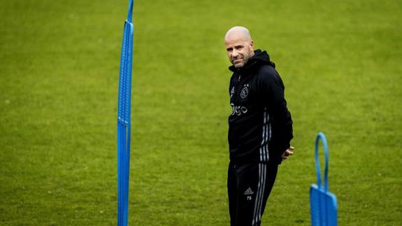 Bosz, el admirador de Pep que puede hundir a Mourinho