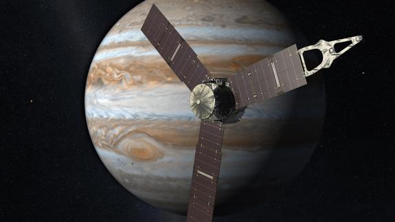 La nave Juno revela que también nieva en Júpiter