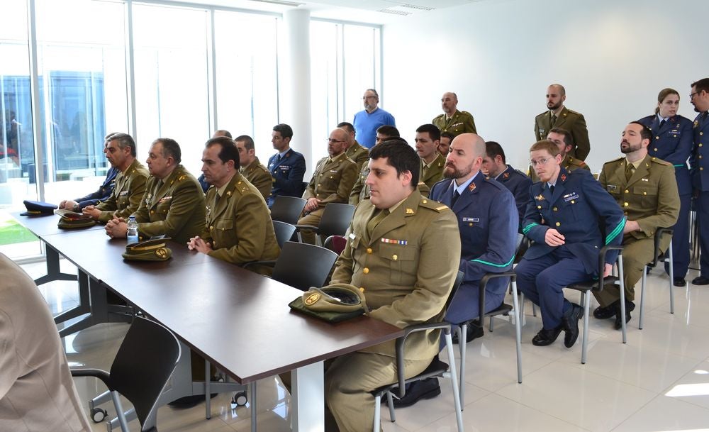 Las Fuerzas Armadas se reúnen con la ciberseguridad en León