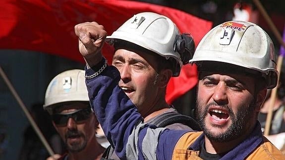 Administrador concursal y comité de empresa deciden mañana si optan por la extinción de empleo para la plantilla de la Vasco o por otro expediente temporal