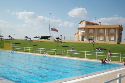 El Ayuntamiento de Valdefresno destina 20.000 euros en ayudas a material escolar