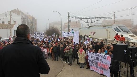 Villarejo de Órbigo se congratula de la recuperación de la parada del tren Alvia