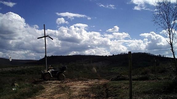 Al paso de la 'cruz cercenada'