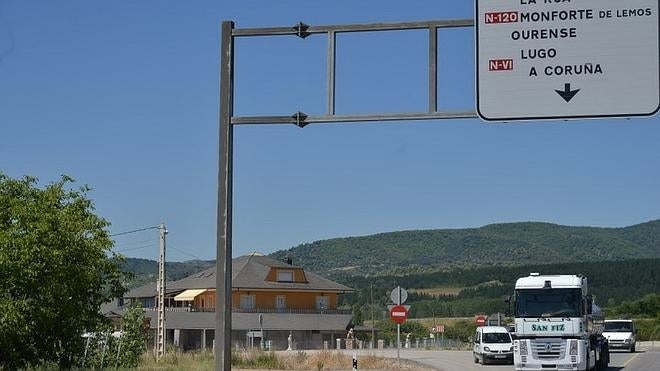 El parlamento gallego aprueba solicitar a Fomento que continúe impulsando la construcción de la A-76