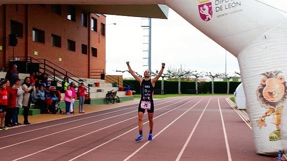 Pedro Ramos y Soraya García se llevan el I Duatlon Sprint de Santa María del Páramo