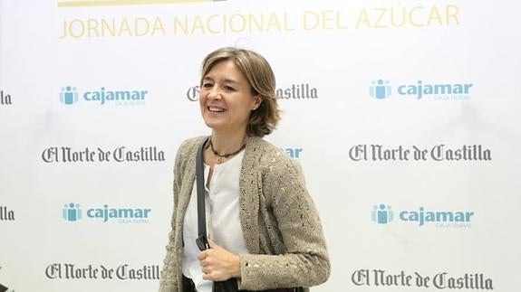 Isabel García Tejerina: «El apoyo al sector de la remolacha es incondicional»