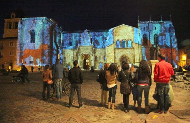 La proyección en San Isidoro se pasa al viernes
