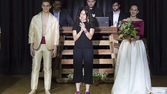 13 razones y un premio