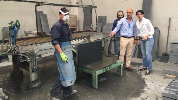 C's se congratula de que «el sector pizarrero haya salido de la crisis casi sin daños»