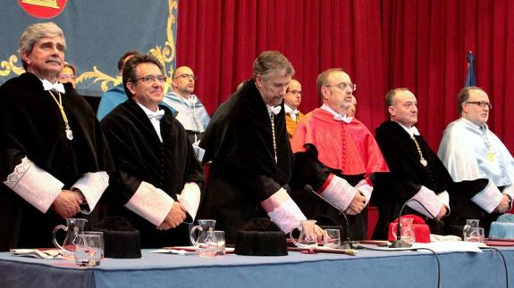 Marín asiste al acto de toma de posesión del nuevo Rector de la Universidad de Burgos