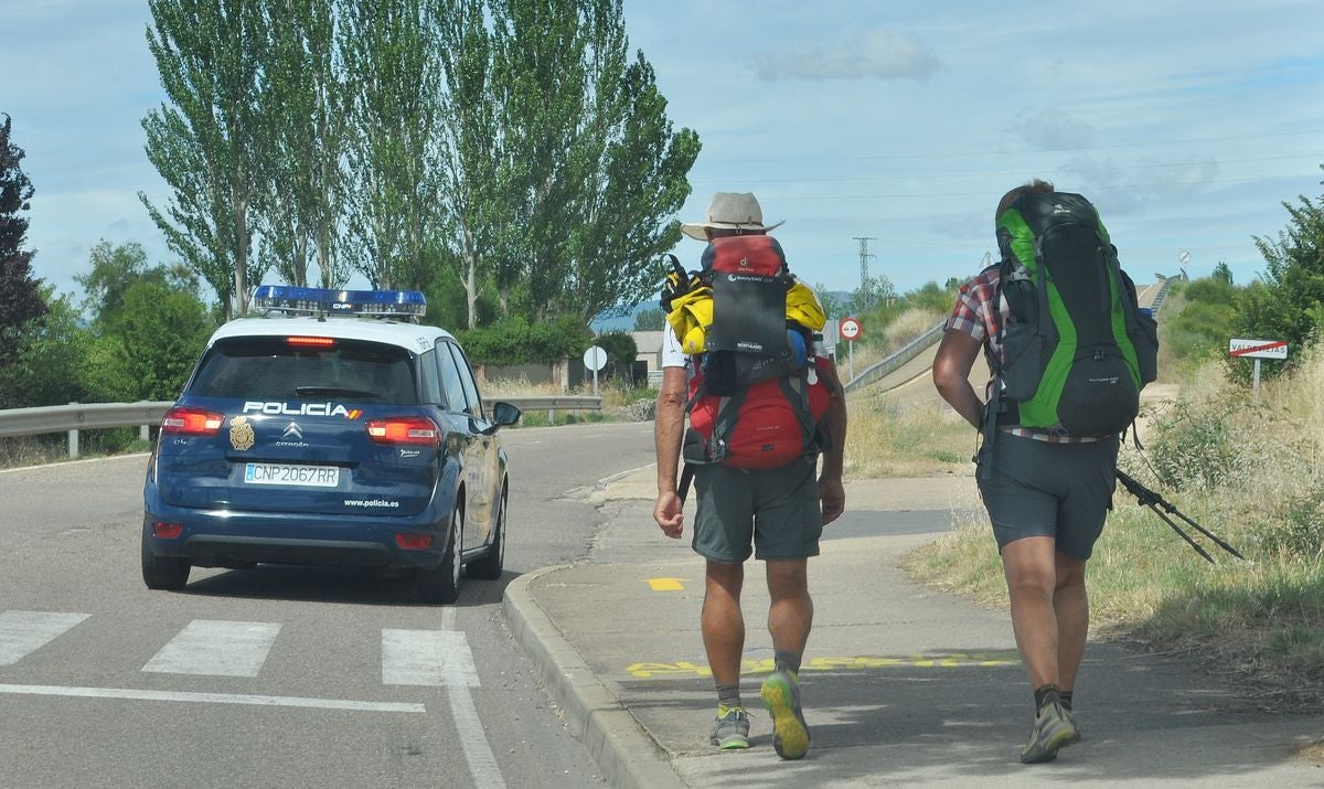 Tres detenidos en Badajoz acusados de seis robos en establecimientos de Astorga