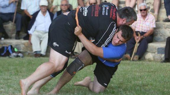 151.000 euros para la lucha leonesa
