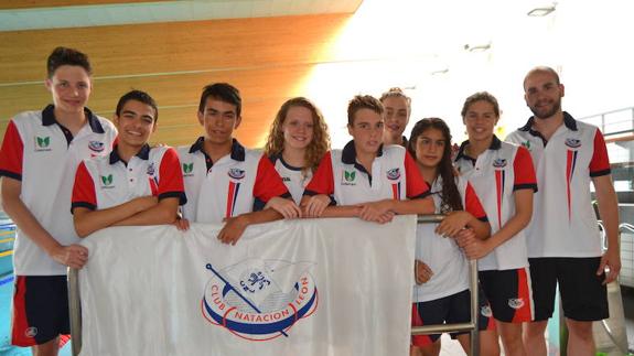 El Club Natación León se lleva 22 medallas en los autonómicos