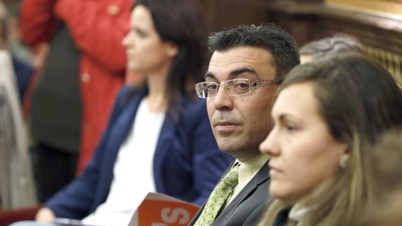 El concejal Pedro Llamas comprará parte del accionariado de Radio Marca a nivel nacional