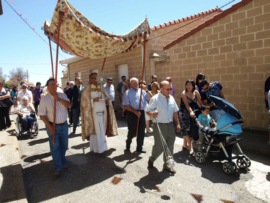 Castrillo de las Piedras se viste de gala para la llegada de sus Fiestas