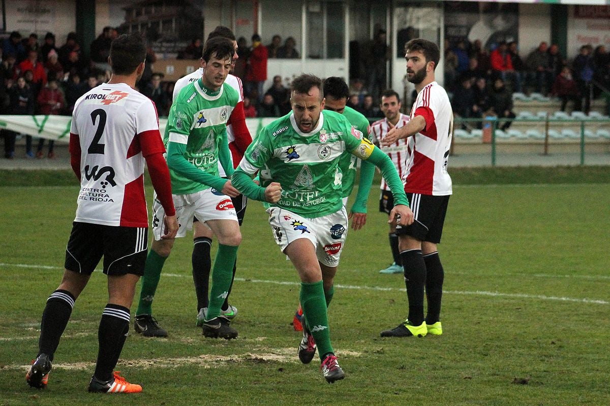 El Racing de Ferrol se lleva a Bandera