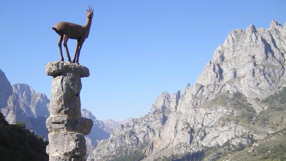 La zona leonesa de Picos de Europa recibe un 36 por ciento más de visitantes en el primer semestre, llegando a los 90.000