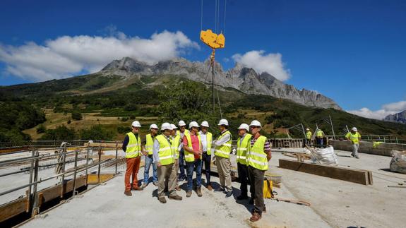 Los centros de visitantes de la vertiente leonesa de Picos estarán listos en 2018