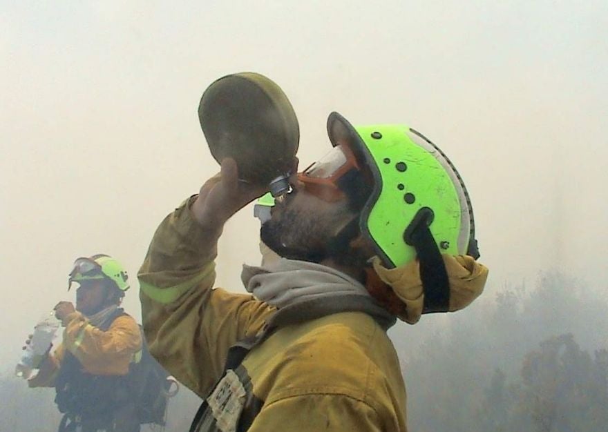 Numerosos medios participan en la extinción de un incendio en el municipio de Boca de Huérgano