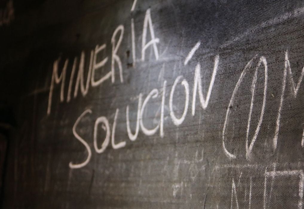 La Hullera «agoniza» tras encadenar 16 meses de parálisis total y la hemorragia semanal de diez mineros