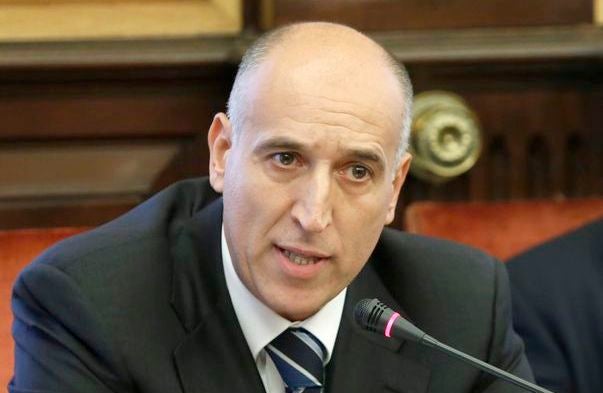 Diez: «No es el momento de postularme»