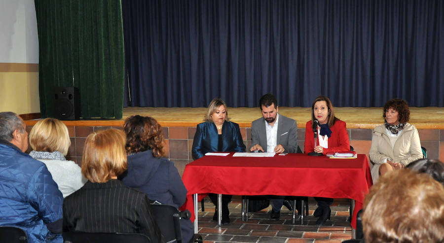 Tudanca insiste en su «no» a un gobierno del PP y exige consultar a la militancia