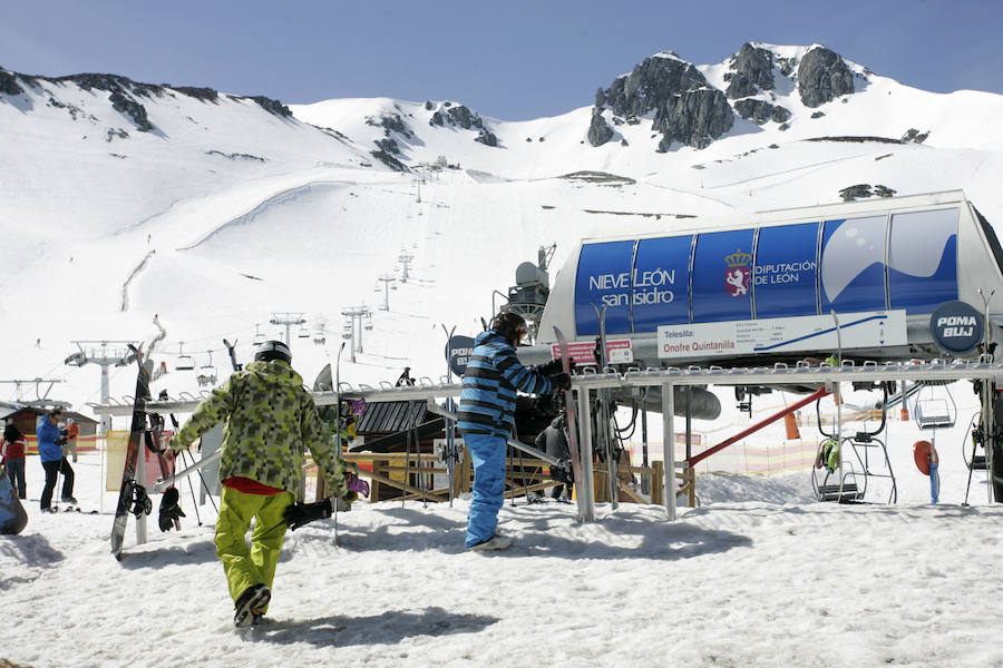 León y Asturias potencian el uso y la promoción conjunta de las cuatro estaciones invernales