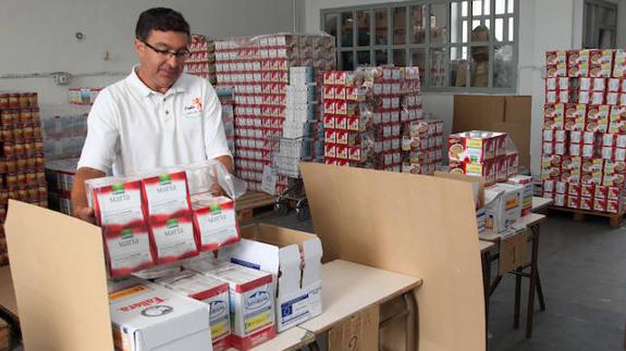 La cronización de la pobreza eleva el censo del Banco de Alimentos de León que ya atiende a 924 familias sin recursos