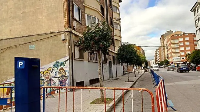 El Ayuntamiento inicia la reparación de las viviendas de maestros de Navaliegos destinadas a uso social