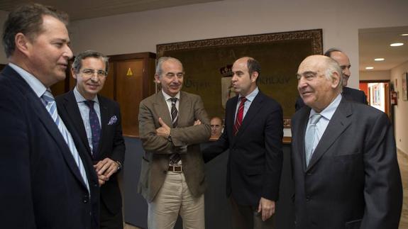 Las Cámaras de Comercio de Asturias y León alzan una única voz por la Variante y el Musel