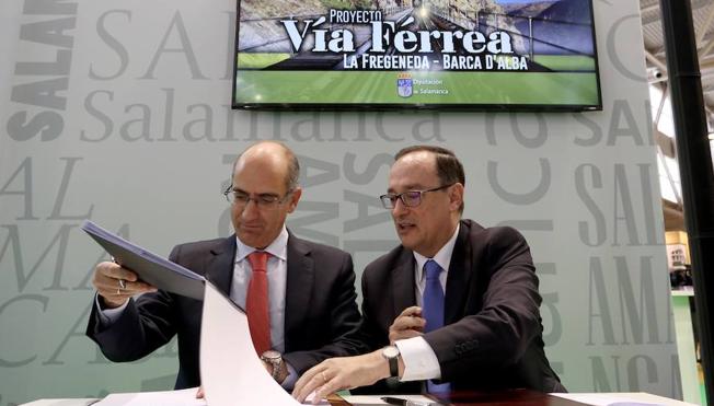 La Diputación de Salamanca invertirá 800.000 euros para concluir en 2017 la vía férrea La Fregenada-Barca de Alba