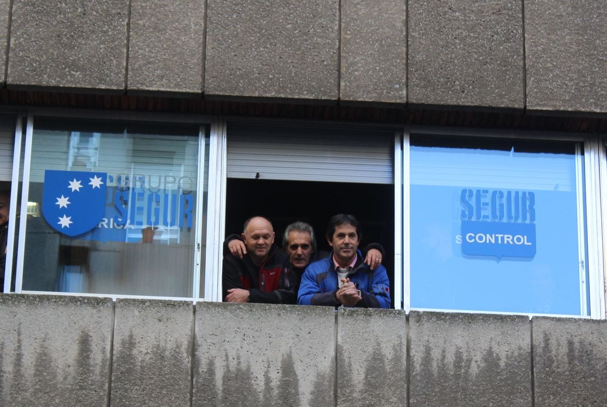 La crisis de la Hullera arrastra a 21 trabajadores de Segur Ibérica que denuncian «discriminación»