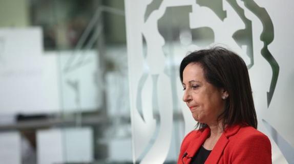 La leonesa Margarita Robles acusa al PSOE de «secretismo» en las negociaciones con el Gobierno