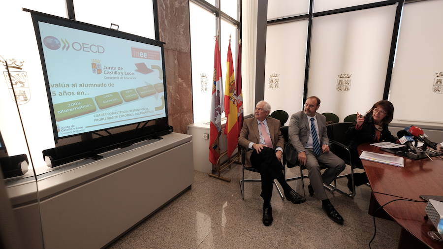 En Matemáticas y Ciencias, al nivel de Filandia y Estados Unidos