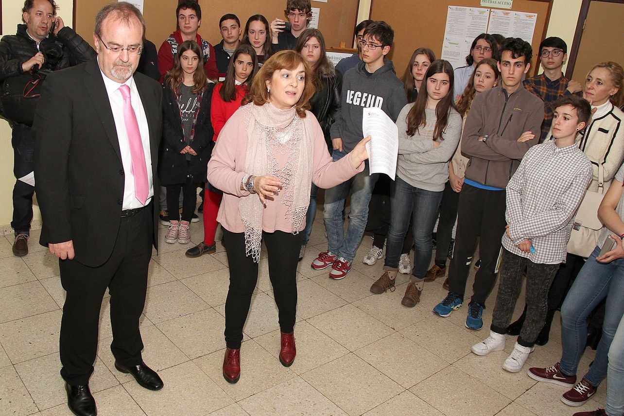 La plataforma 'León por un Conservatorio digno' pide que el consejero «cumpla con su palabra»