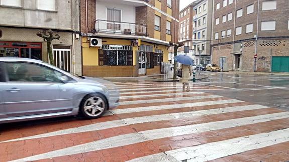 Ponferrada instalará pasos de peatones elevados en varias calles de la ciudad para poner freno a los atropellos de peatones