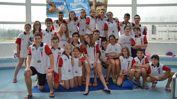 El CN León cosecha 25 medallas en Ponferrada