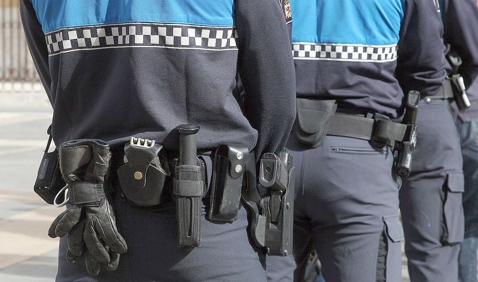 La Policía Local de León podrá prejubilar en 2017 a 13 mandos y 20 agentes tras el acuerdo de Empleo